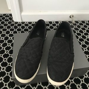 Mossimo Quilted Slip On Shoes